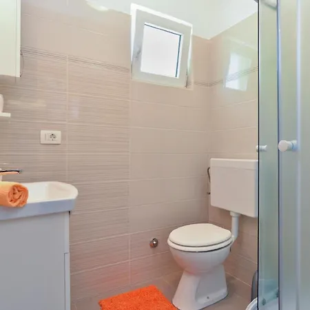 Apartment Fuer 5 Personen Ca 80 Qm In Pula, Istrien Istrische Riviera