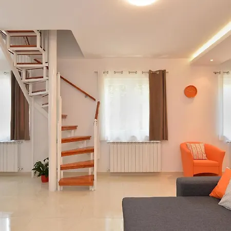 Apartment Fuer 5 Personen Ca 80 Qm In Pula, Istrien Istrische Riviera Pula
