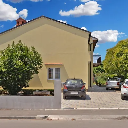 Fuer 5 Personen Ca 80 Qm In Pula, Istrien Istrische Riviera