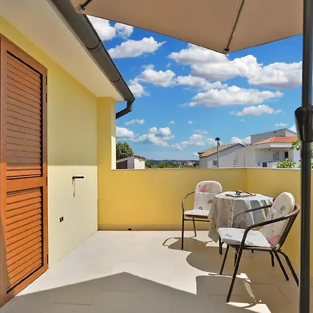 Fuer 5 Personen Ca 80 Qm In Pula, Istrien Istrische Riviera Apartment
